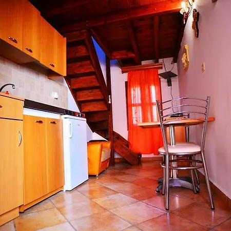 Olympos Guesthouset