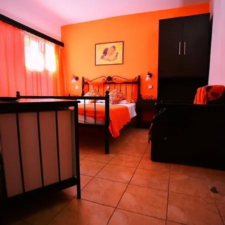 Olympos Pensionat 2*