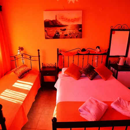 Olympos بيت ضيافة Rhodes City