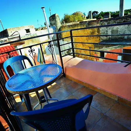 Olympos بيت ضيافة Rhodes City