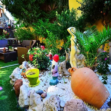 Olympos Guesthouset 3*